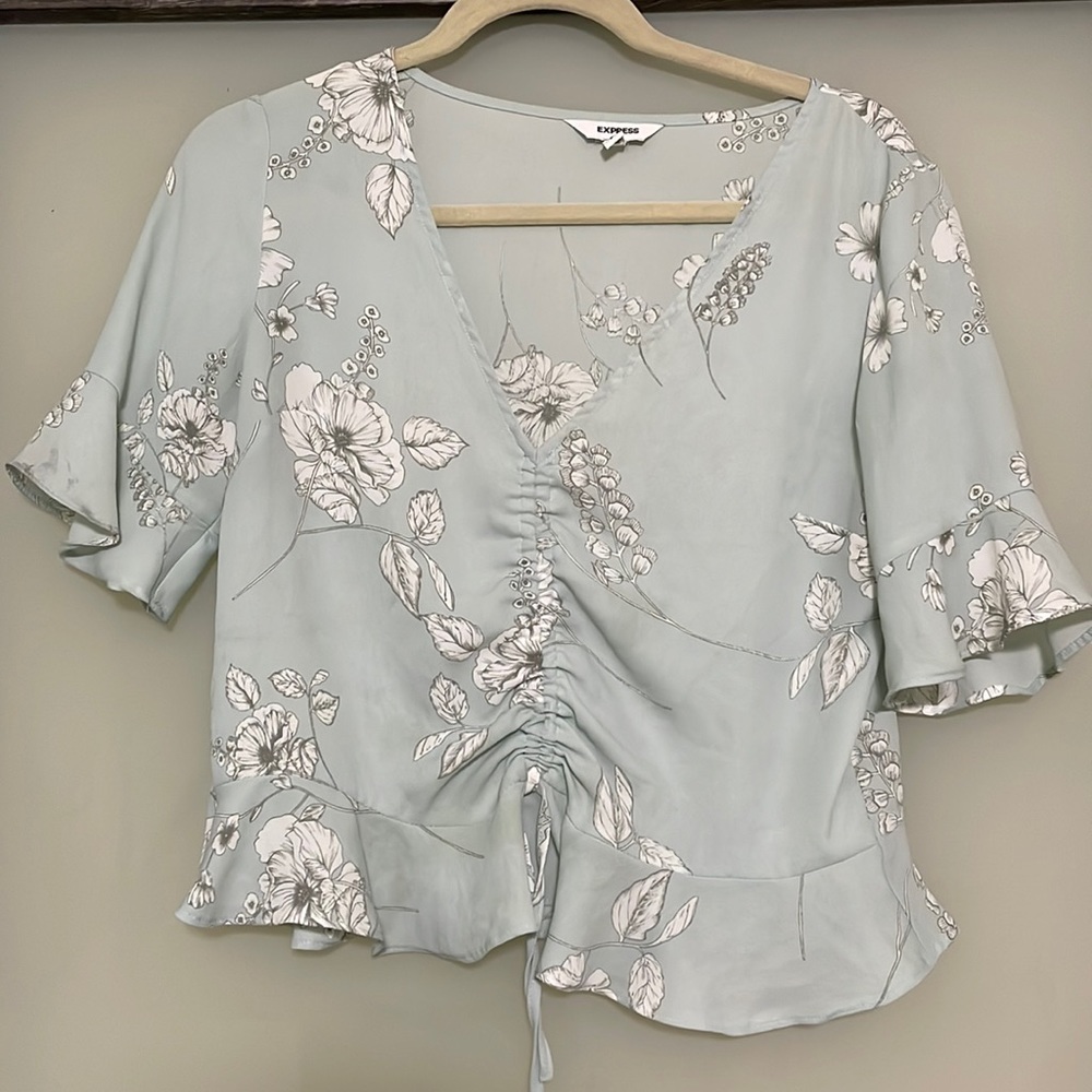 Express mint flowy crop top